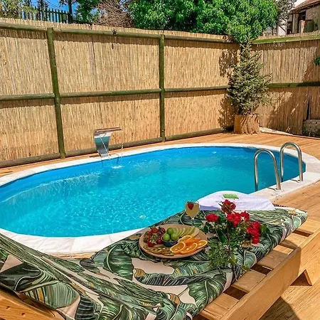 Doga Su Minimal Evler Chalet